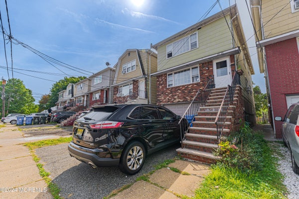 15 DINO DR # 13, KEASBEY, NJ 08832 - Image aa3a3da47f8a6d0b54086c2fd110ef95/1212403380