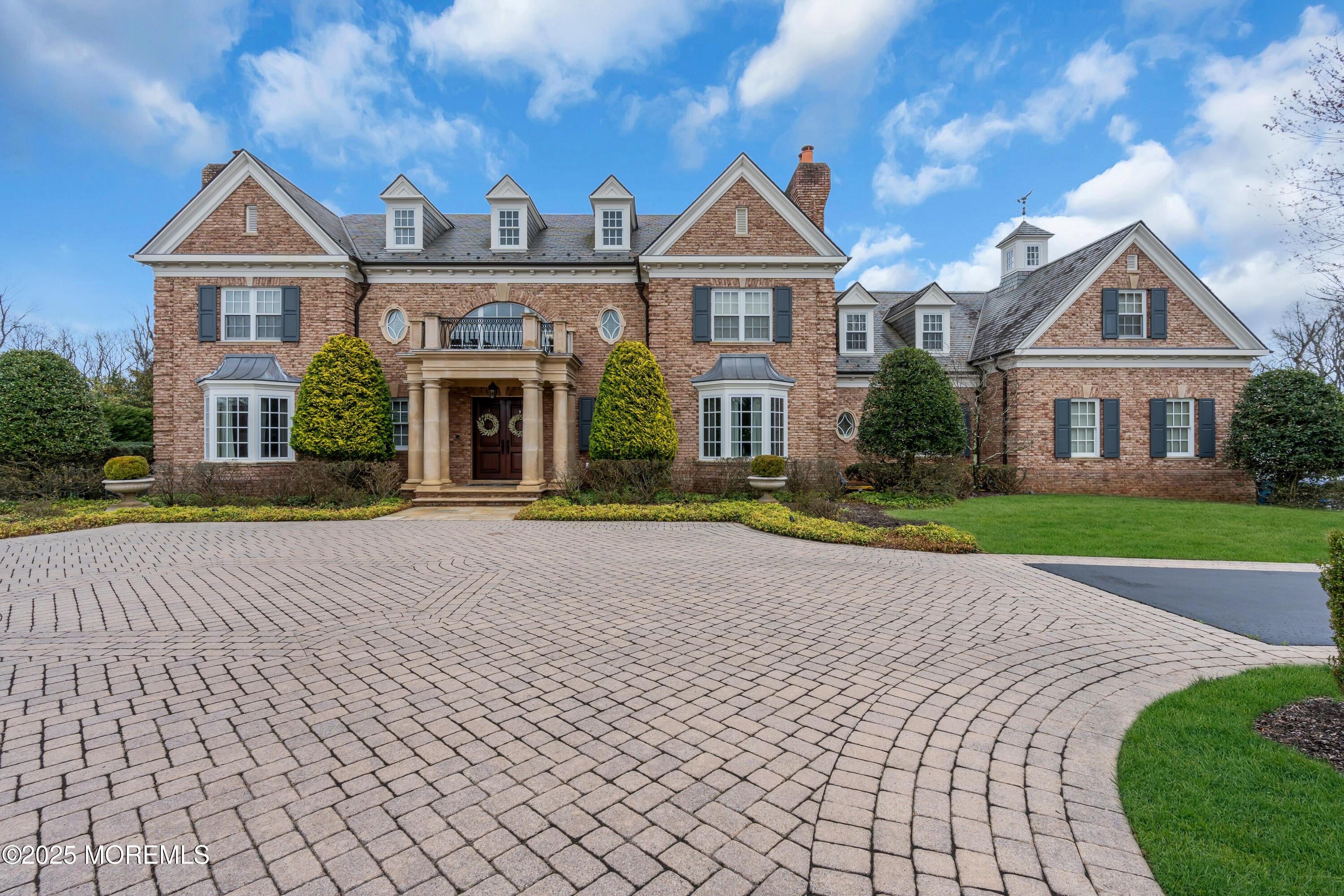 11 Bordens Brook Way, Holmdel, New Jersey image 4