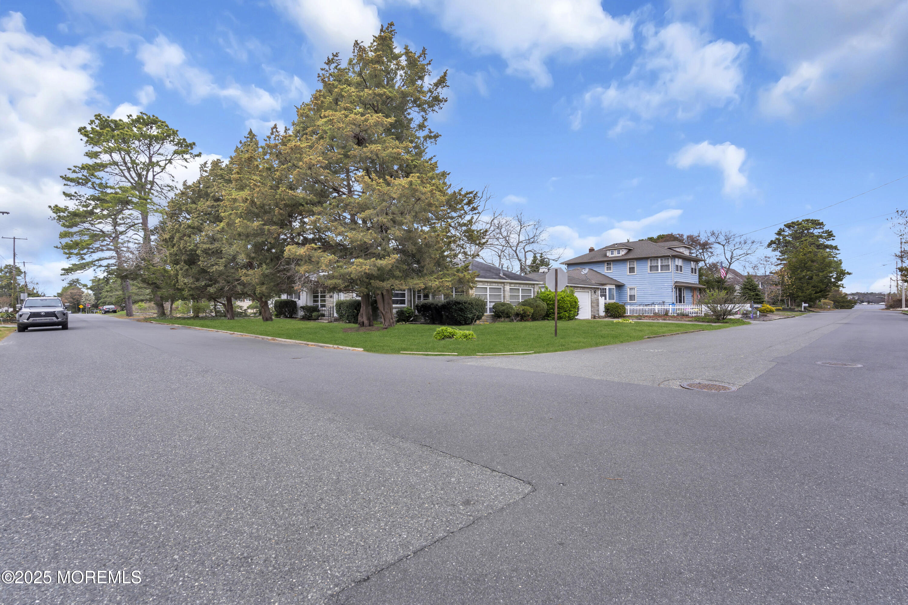330 Radnor Avenue, Pine Beach, New Jersey image 9