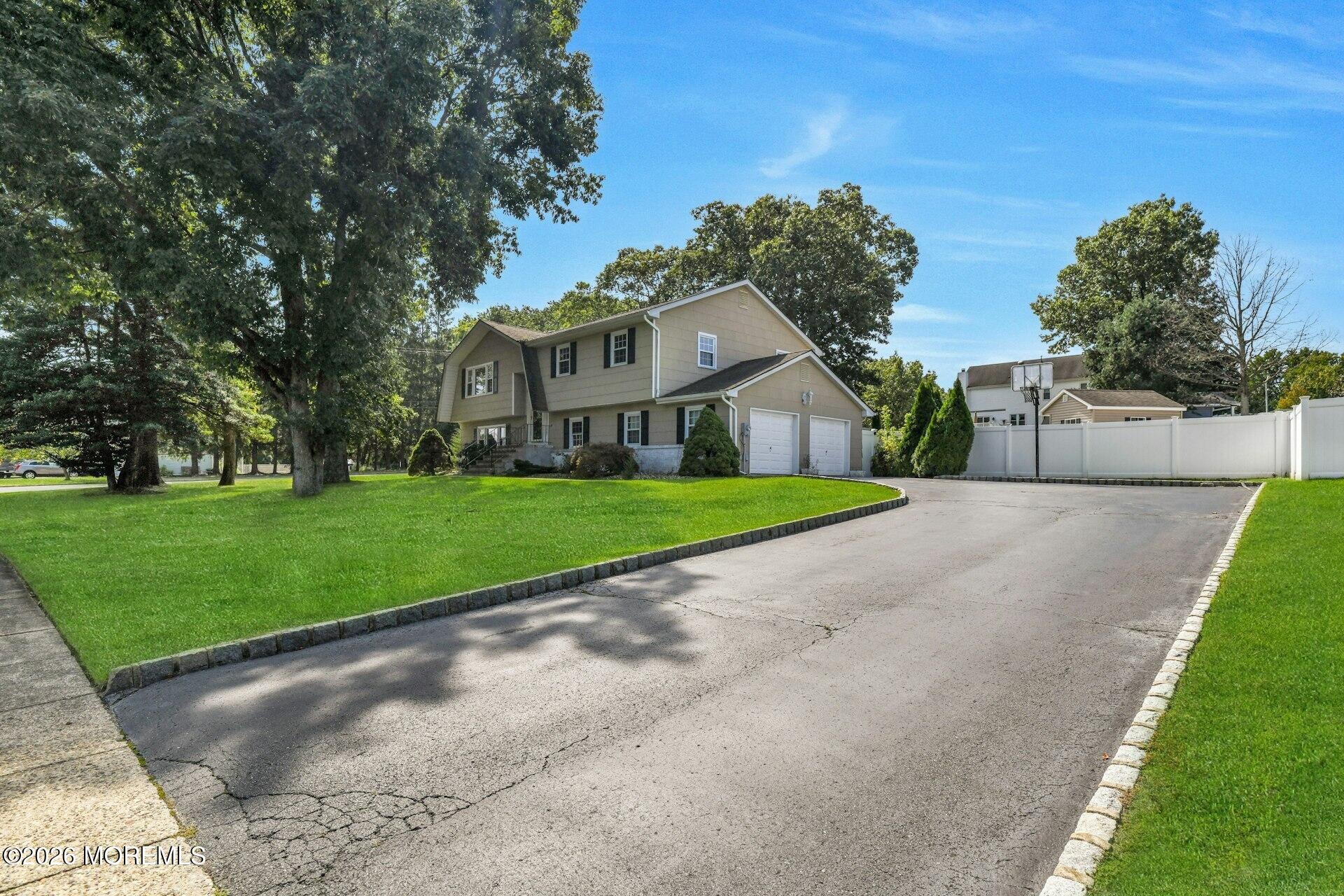 700 Merrimac Way
