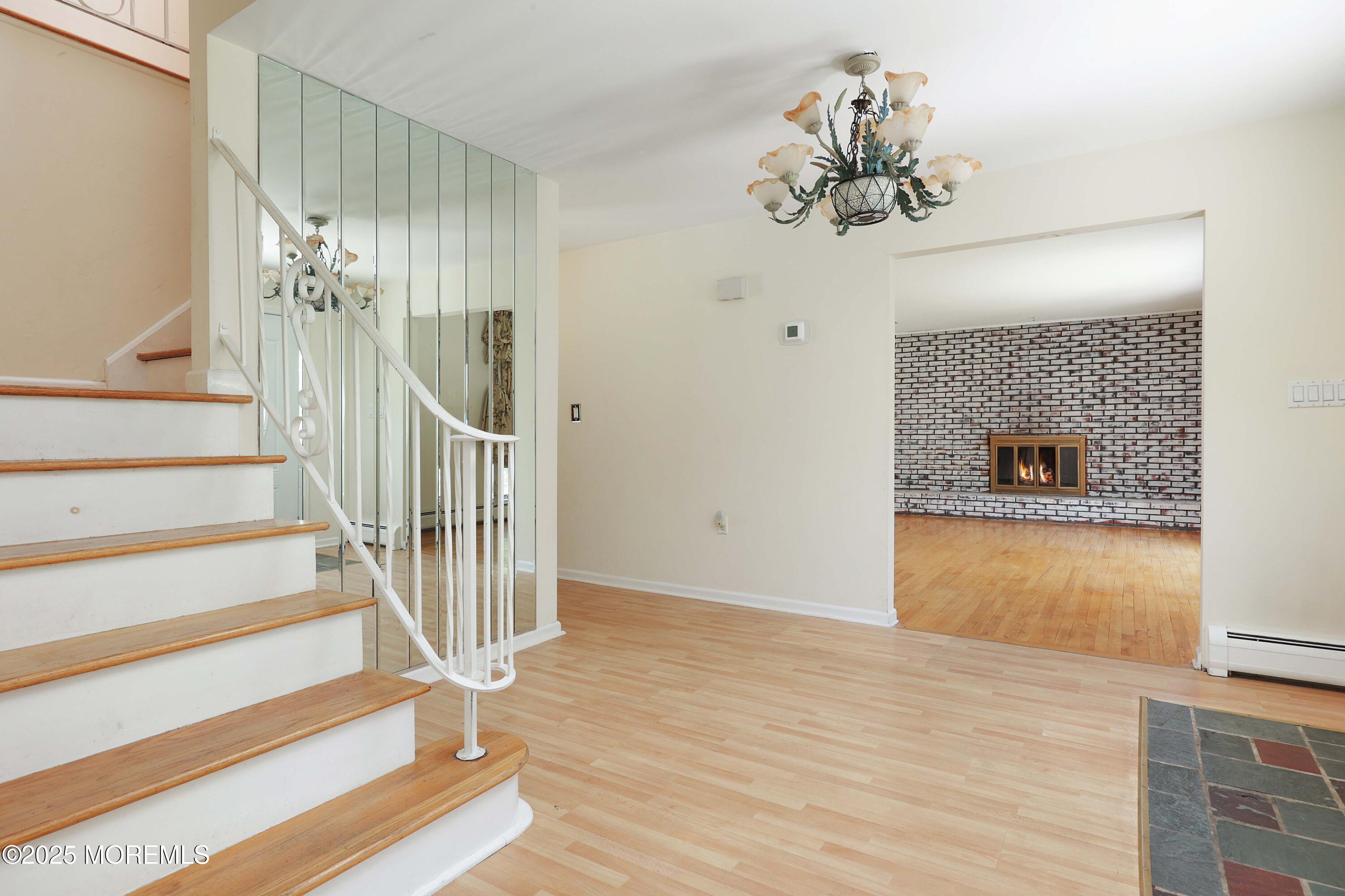 25 Briarwood Drive, Matawan, New Jersey image 7