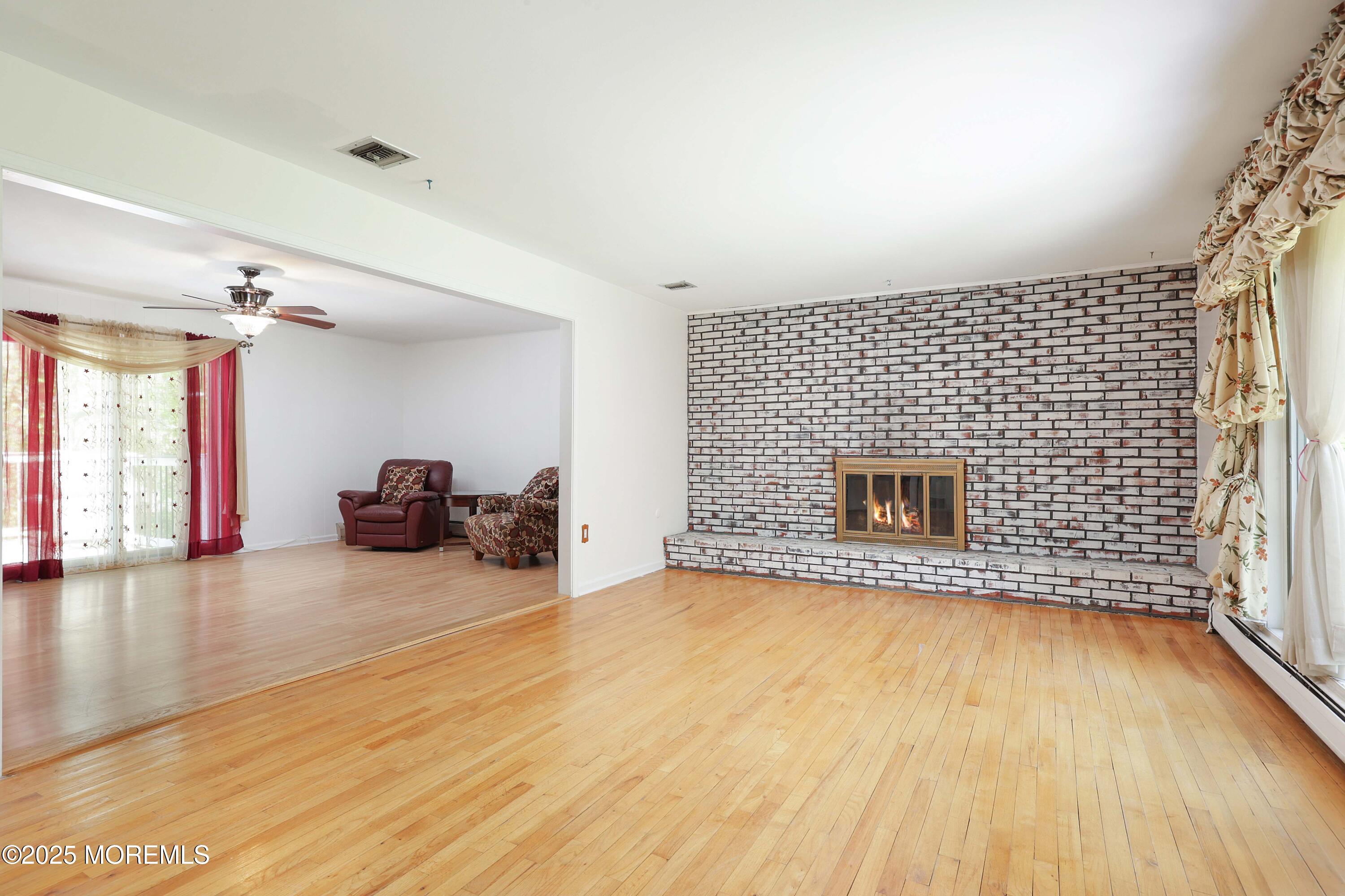 25 Briarwood Drive, Matawan, New Jersey image 11