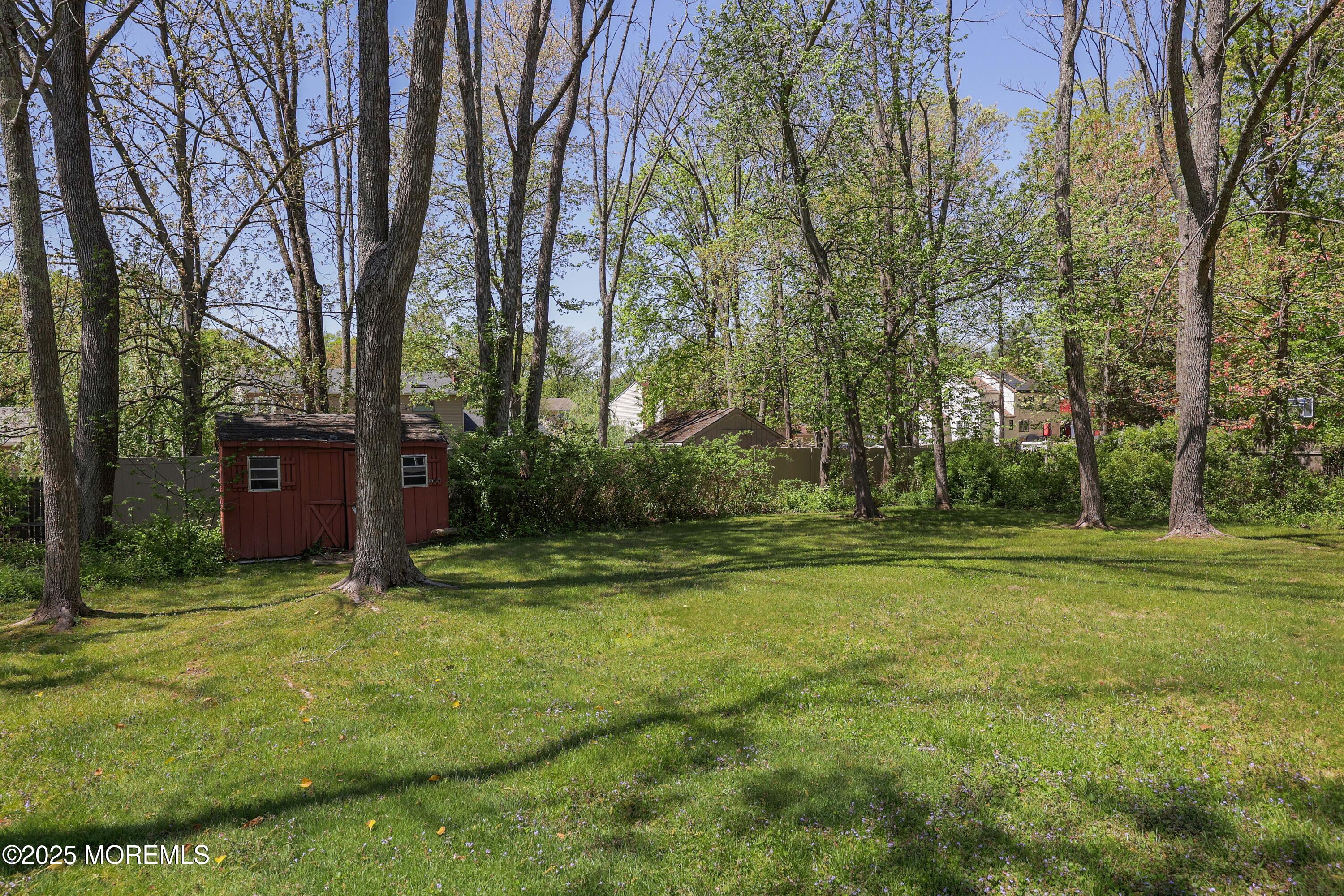 25 Briarwood Drive, Matawan, New Jersey image 32