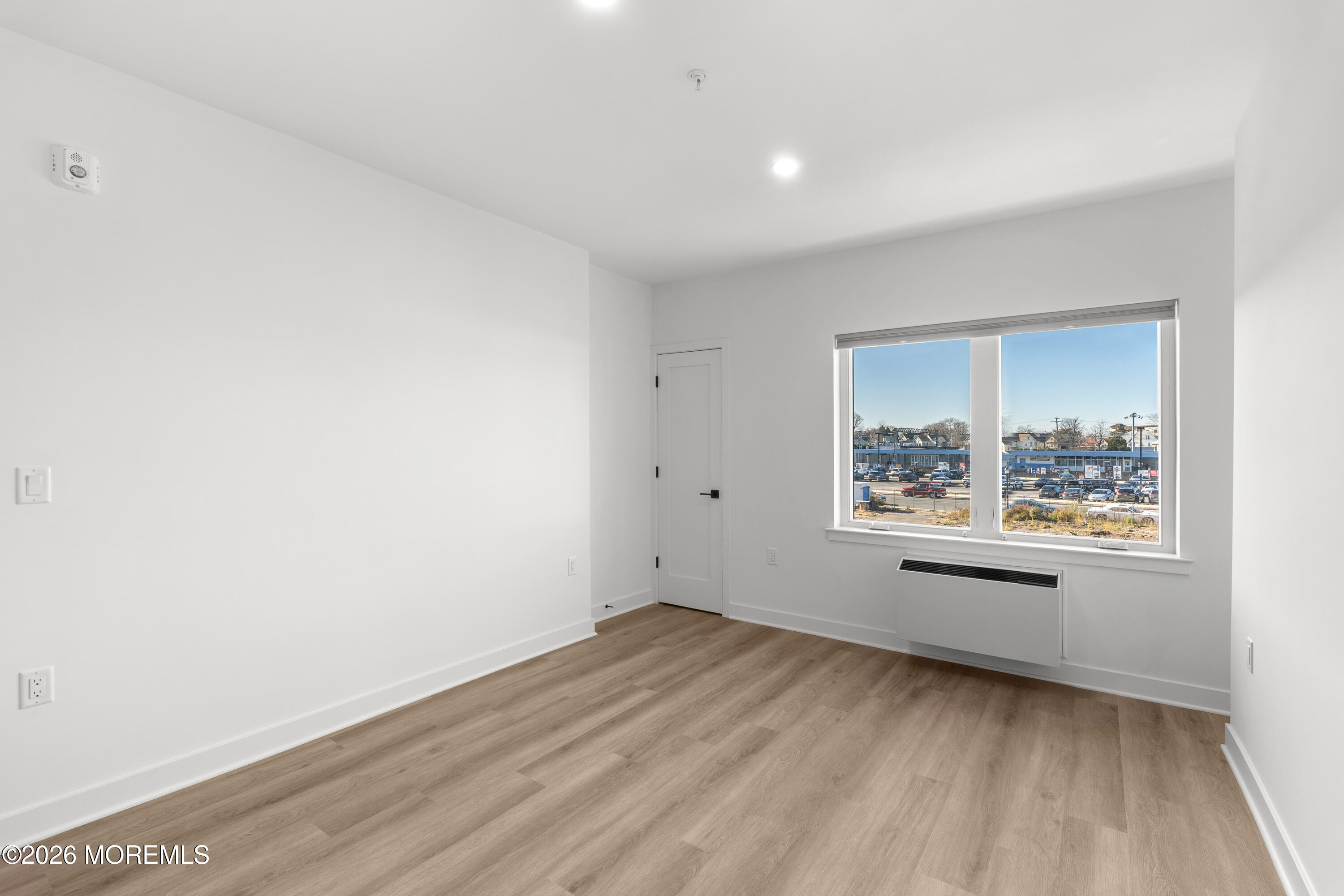 180 Morris Avenue 304