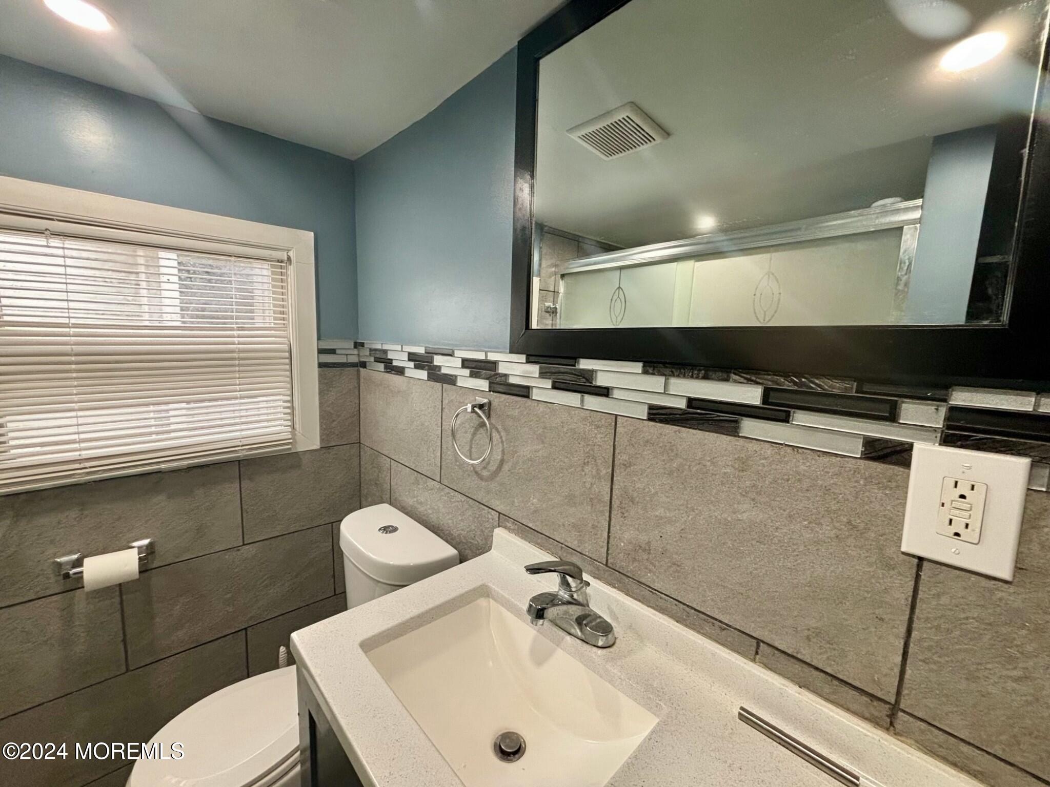 13 Alison Drive, Avenel, New Jersey image 6