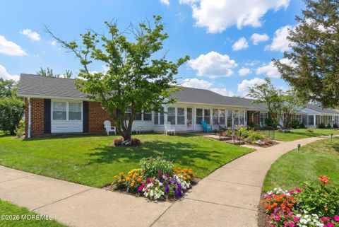 1190A Clydebank Court Lakewood NJ 08701