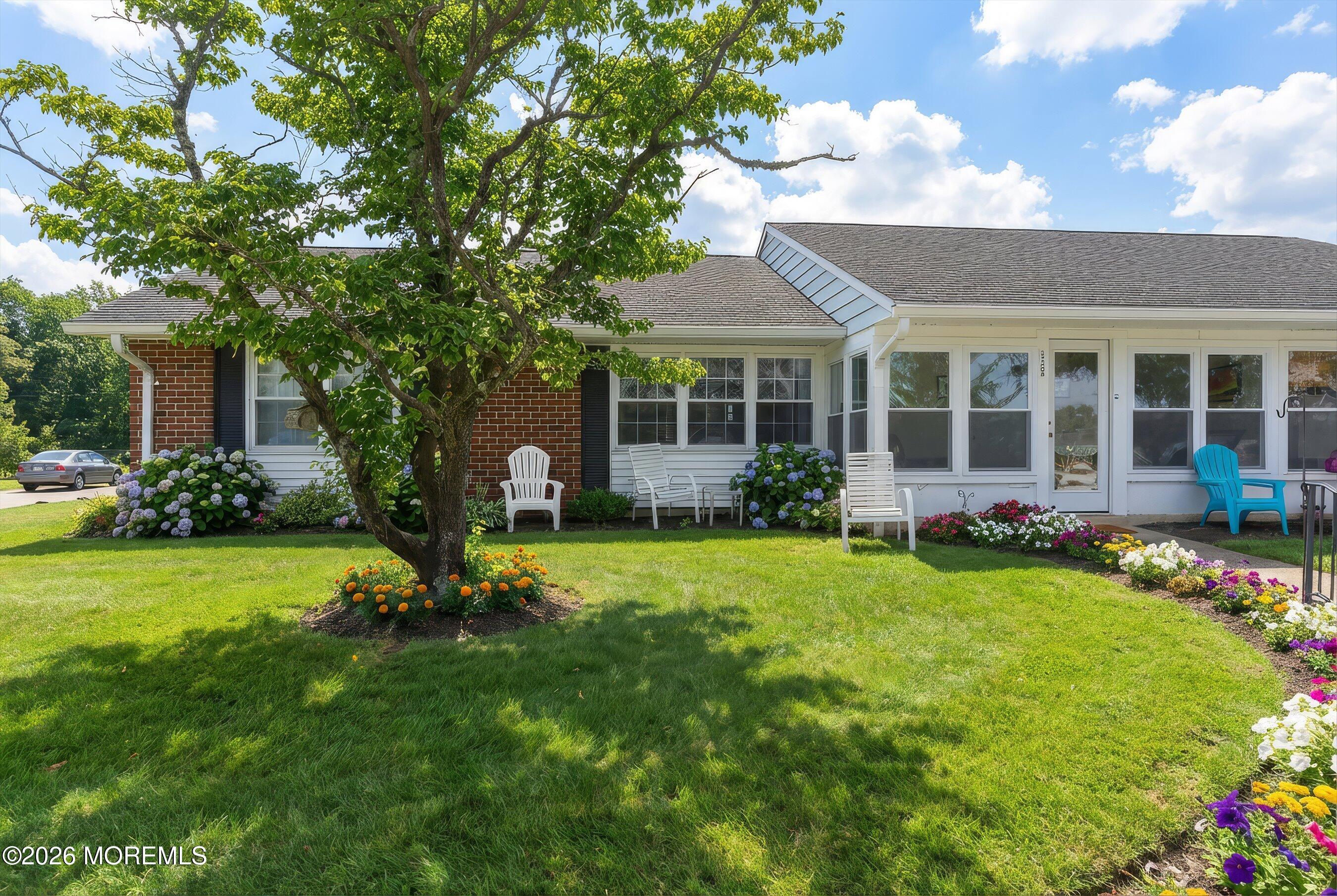 1190A Clydebank Court