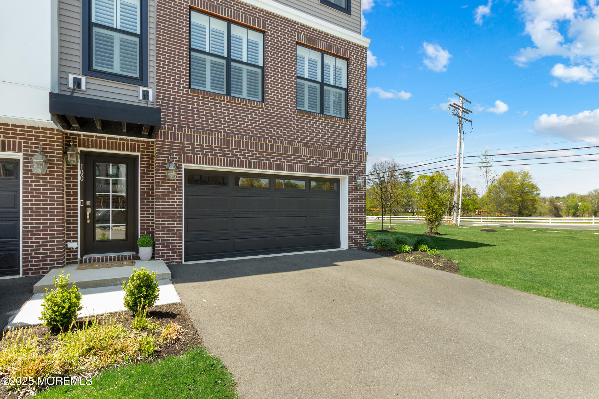 100 Bataan Avenue, Tinton Falls, New Jersey image 3