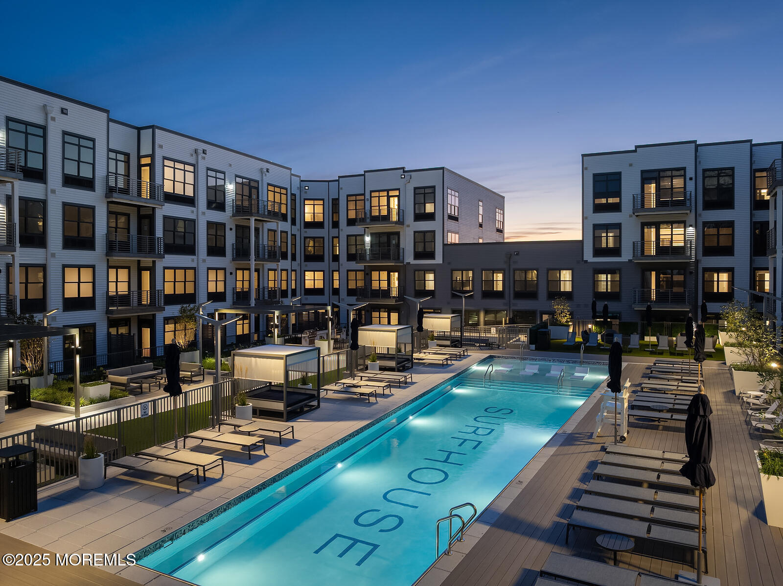 1150 Kingsley Street 652