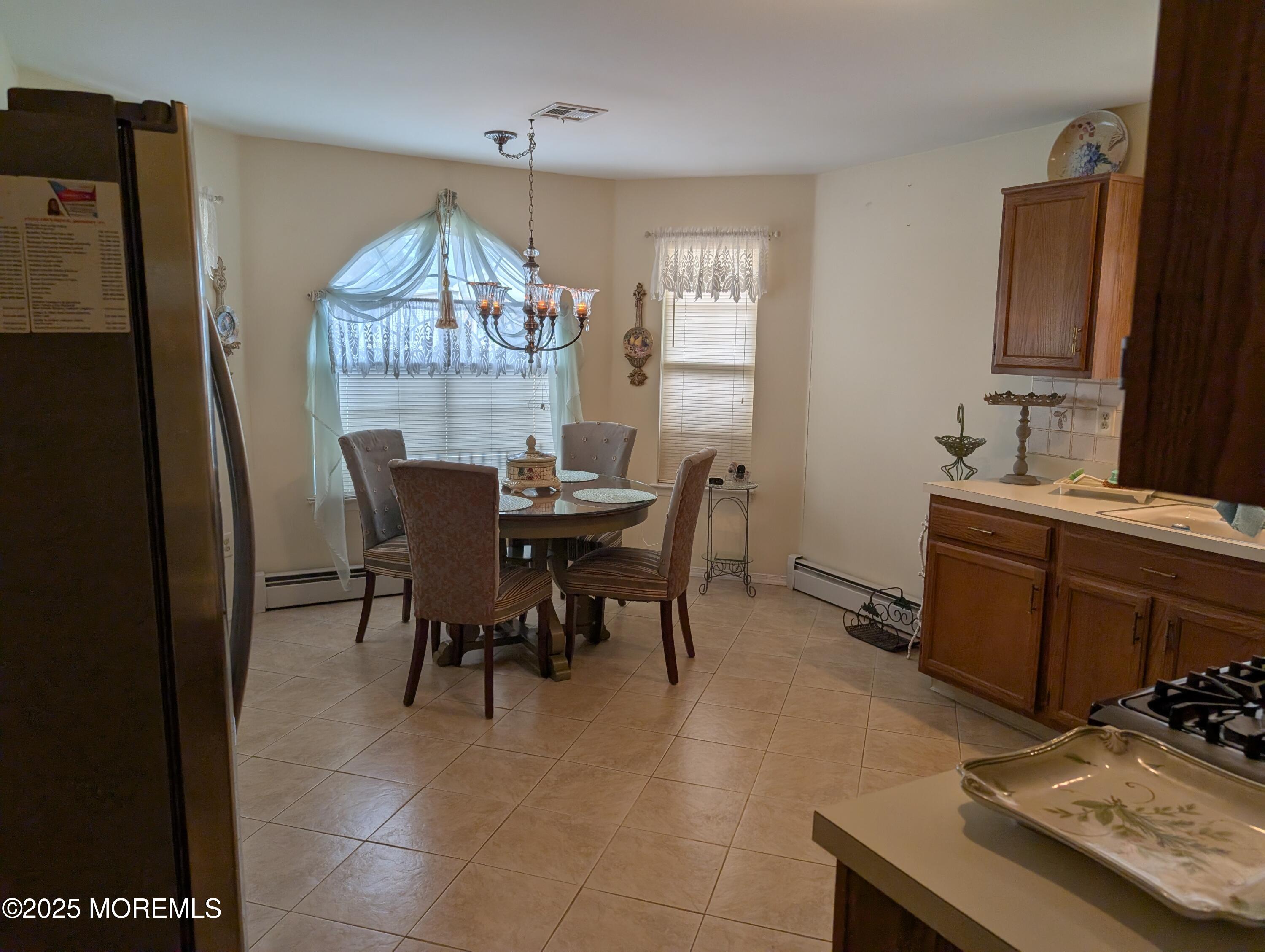 199 Canterbury Lane, Toms River, New Jersey image 5