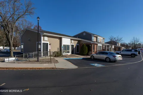 MLS: 22510941