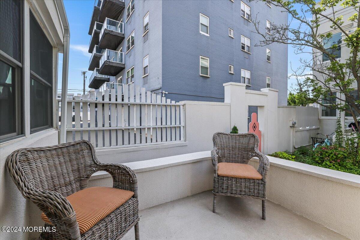 5 Deal Lake Court, Asbury Park, New Jersey image 5