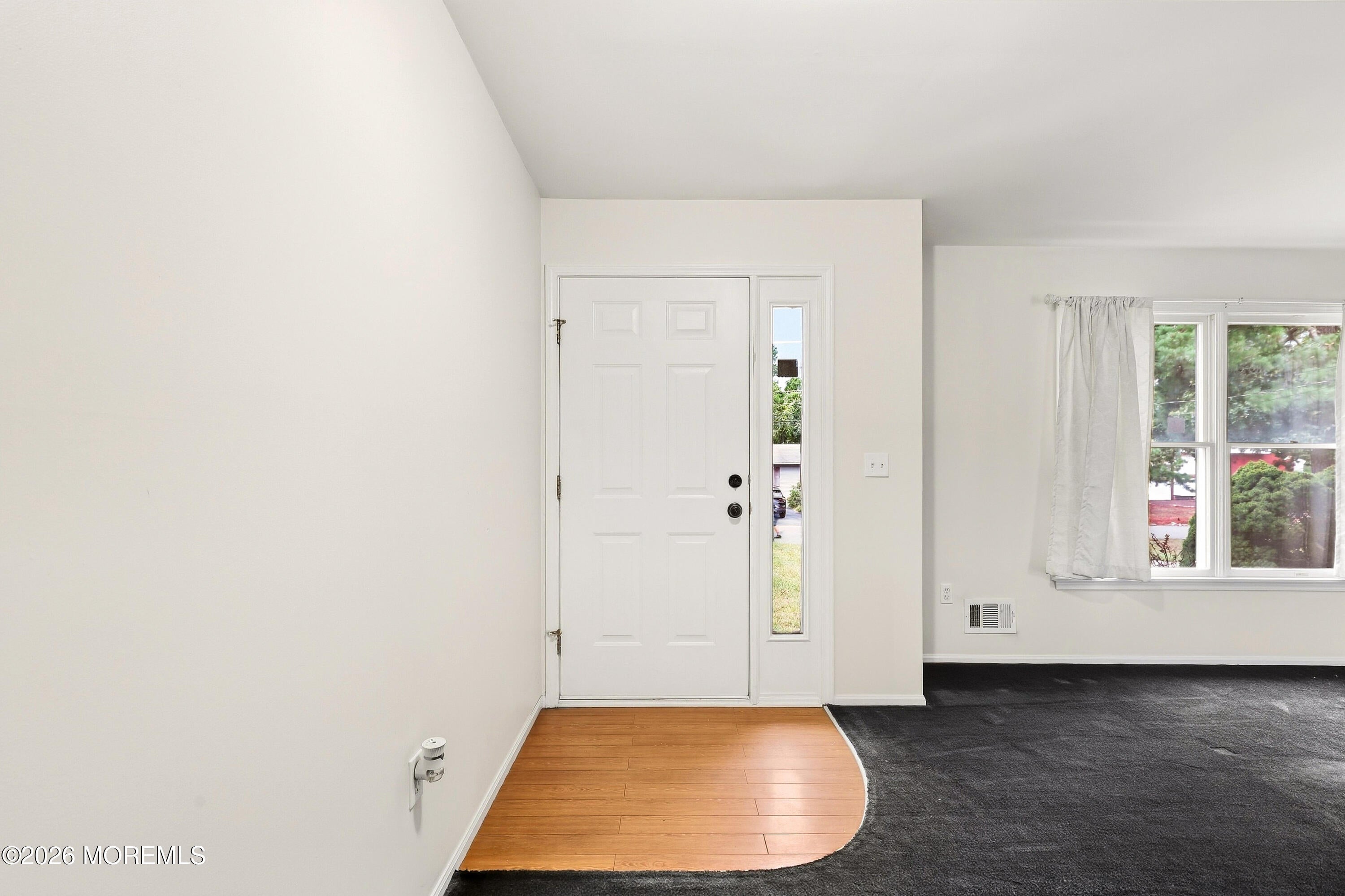1817 3rd Avenue - Photo 4