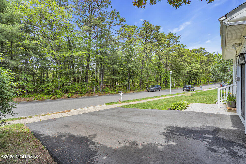 281 Old Toms River Road, Brick, New Jersey image 24