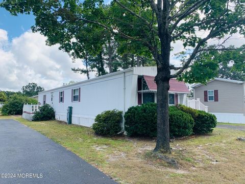 31 Panda Lane, Whiting, NJ 08759 - MLS#: 22426002