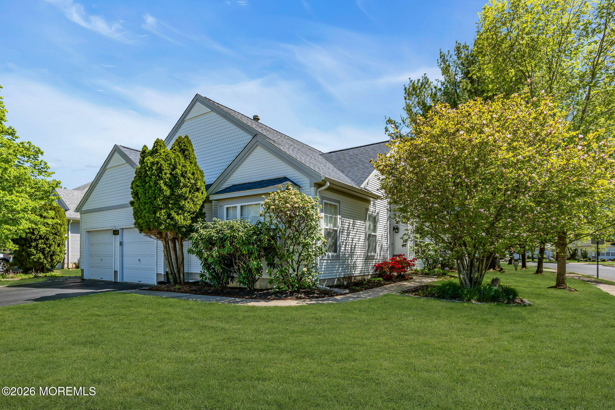 2 Bedford Court