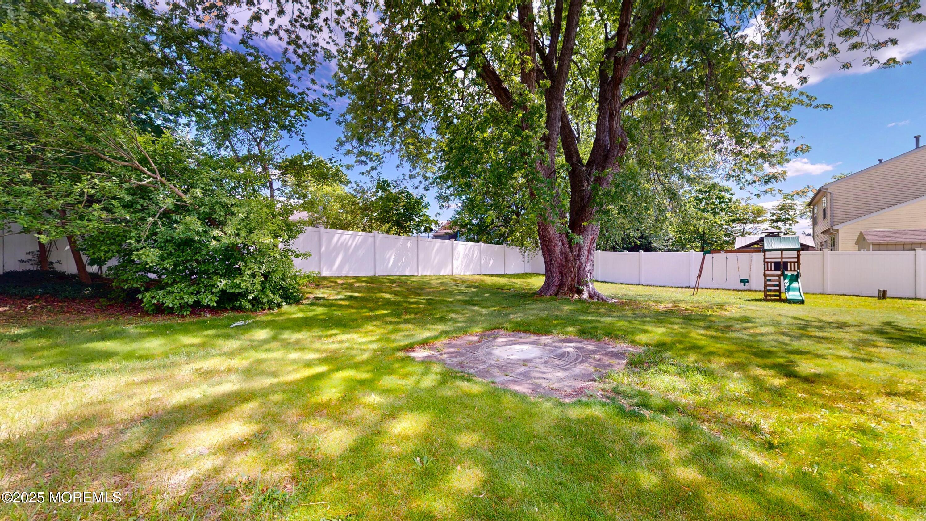 18 Forest Valley Drive, Toms River, New Jersey image 6