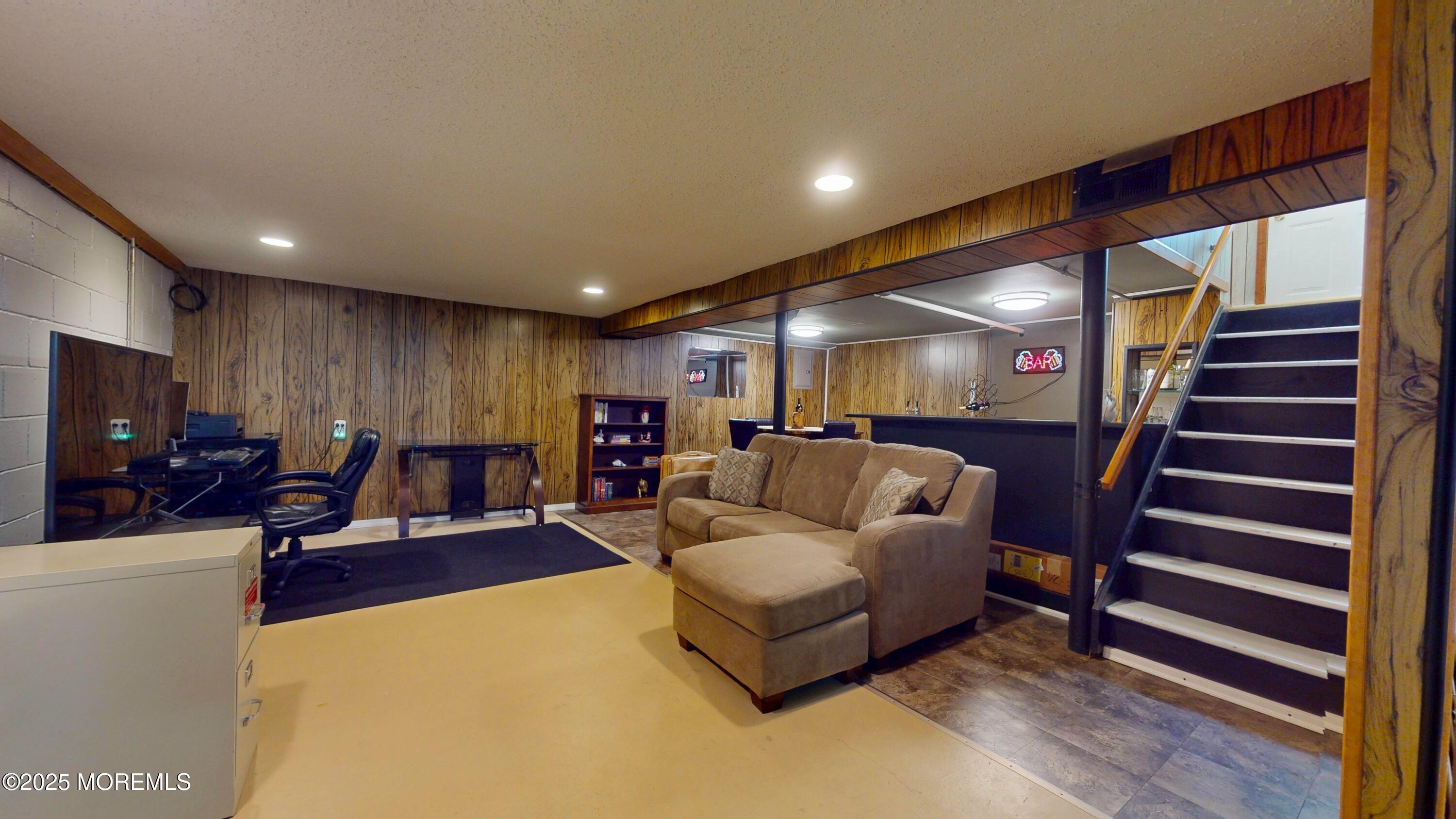 18 Forest Valley Drive, Toms River, New Jersey image 23