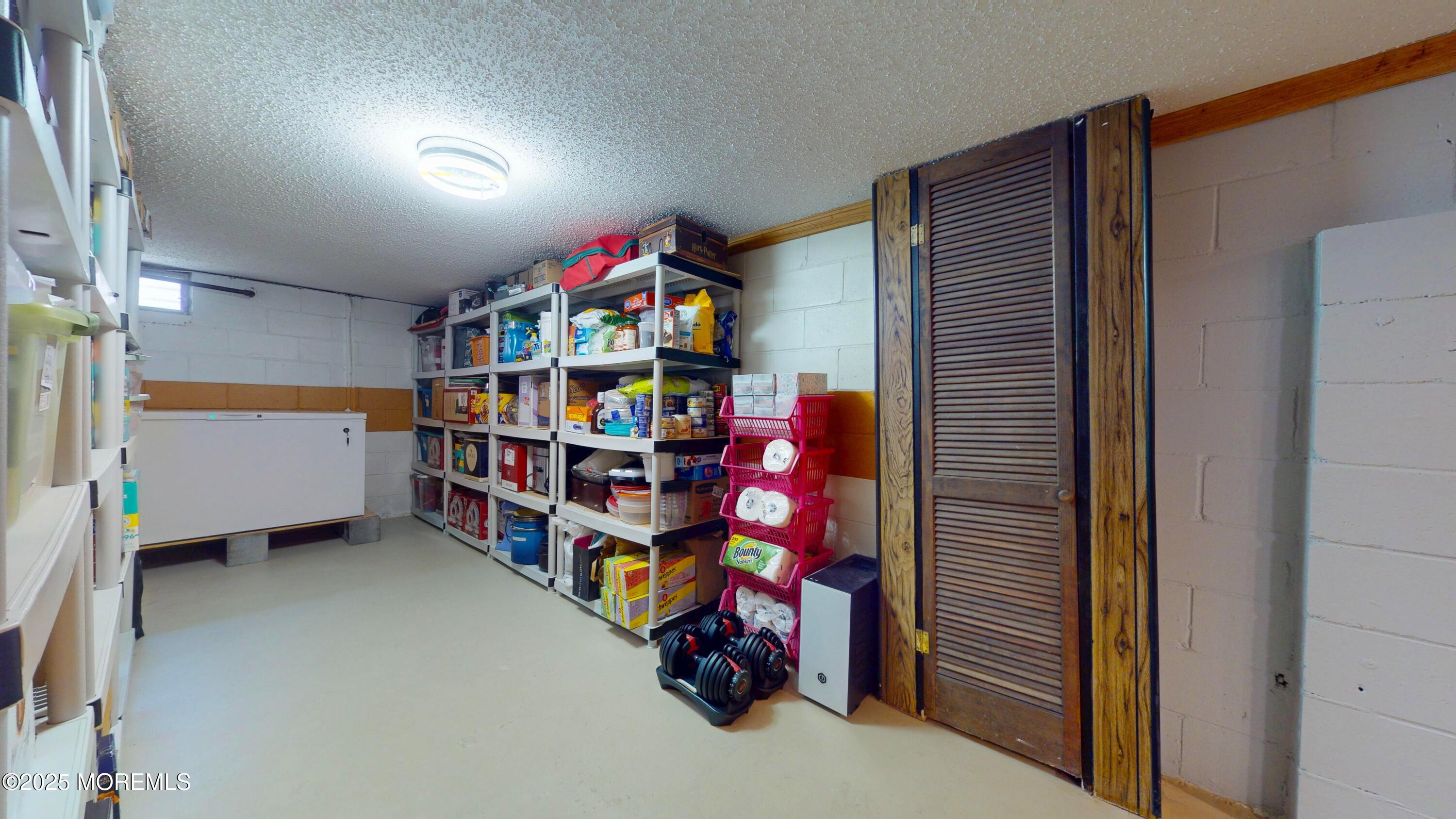 18 Forest Valley Drive, Toms River, New Jersey image 28