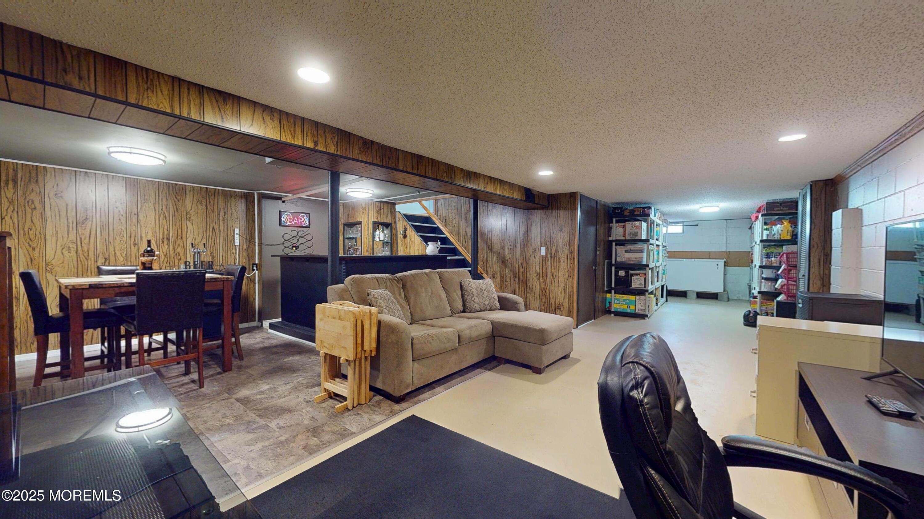 18 Forest Valley Drive, Toms River, New Jersey image 22