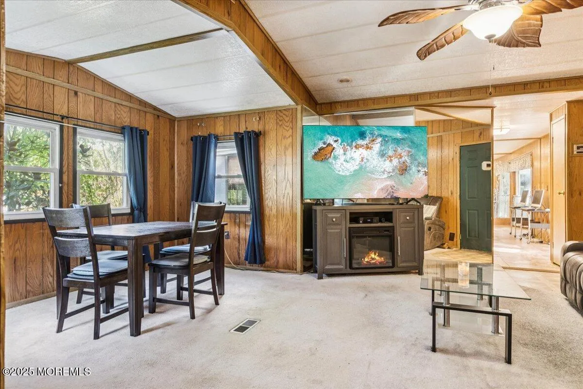 Jackson, New Jersey 08527, United States, 2 Bedrooms Bedrooms, ,2 BathroomsBathrooms,Residential,Active,218468