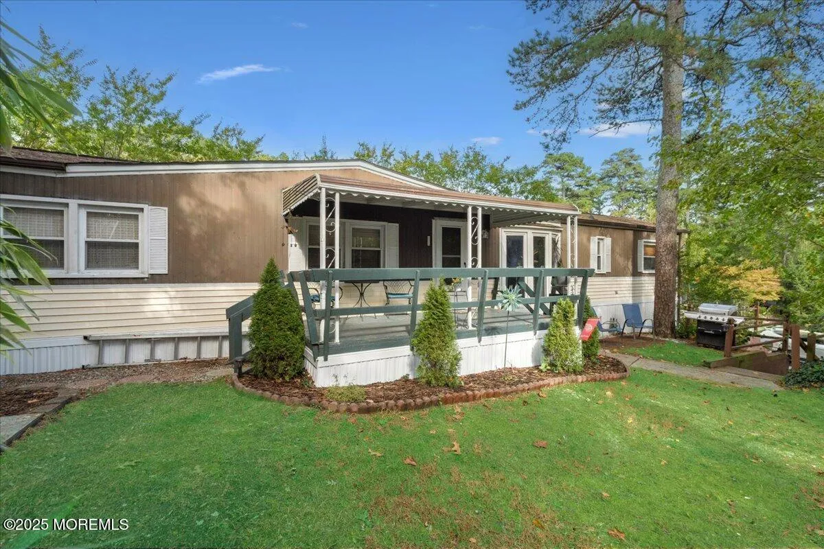 Jackson, New Jersey 08527, United States, 2 Bedrooms Bedrooms, ,2 BathroomsBathrooms,Residential,Active,218468