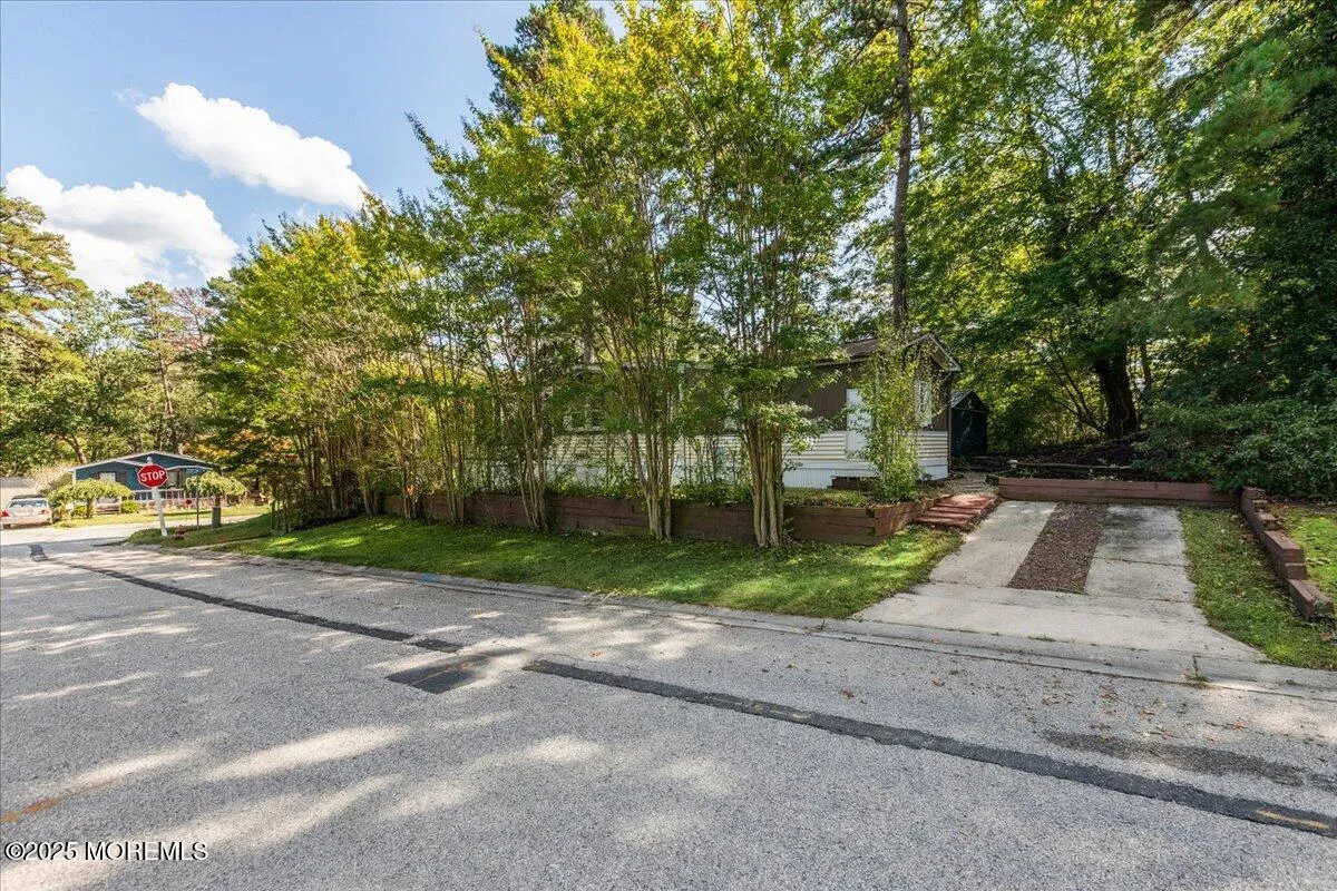 Jackson, New Jersey 08527, United States, 2 Bedrooms Bedrooms, ,2 BathroomsBathrooms,Residential,Active,218468