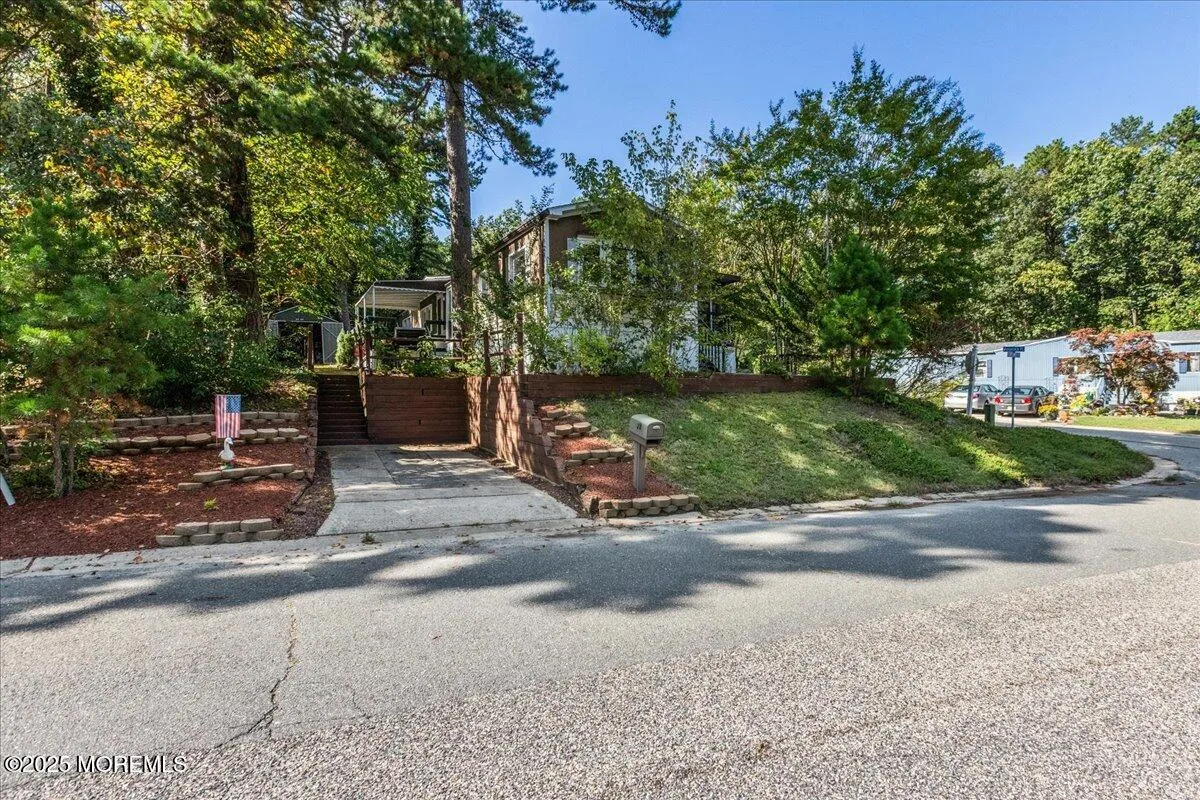 Jackson, New Jersey 08527, United States, 2 Bedrooms Bedrooms, ,2 BathroomsBathrooms,Residential,Active,218468