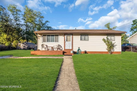 Photo for 6 Beam Avenue