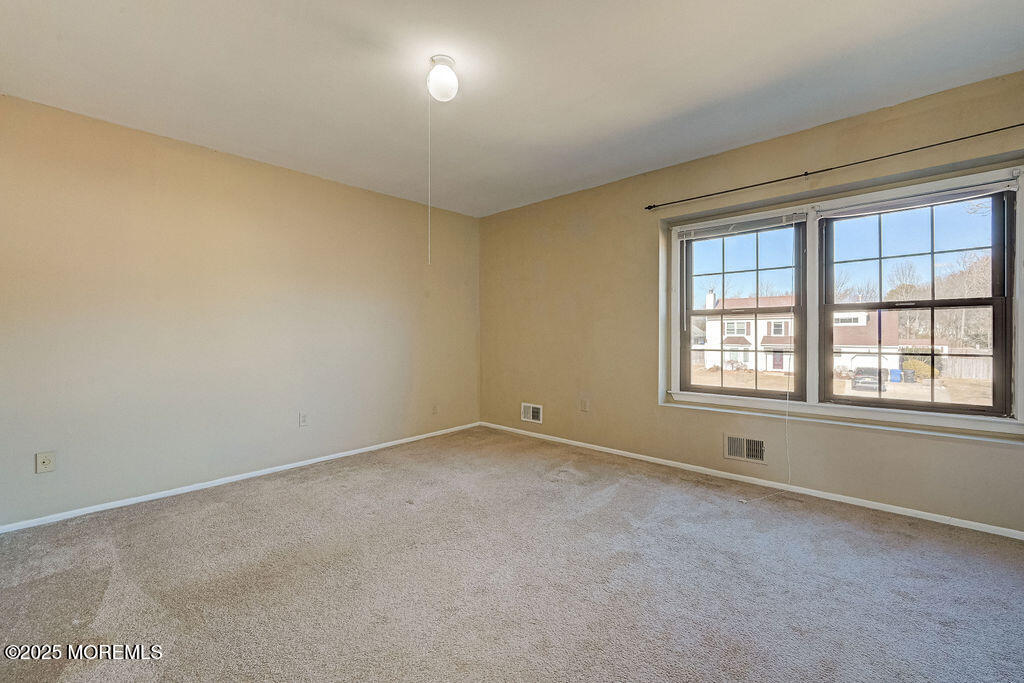 4 Snyder Drive, Middletown, New Jersey image 25