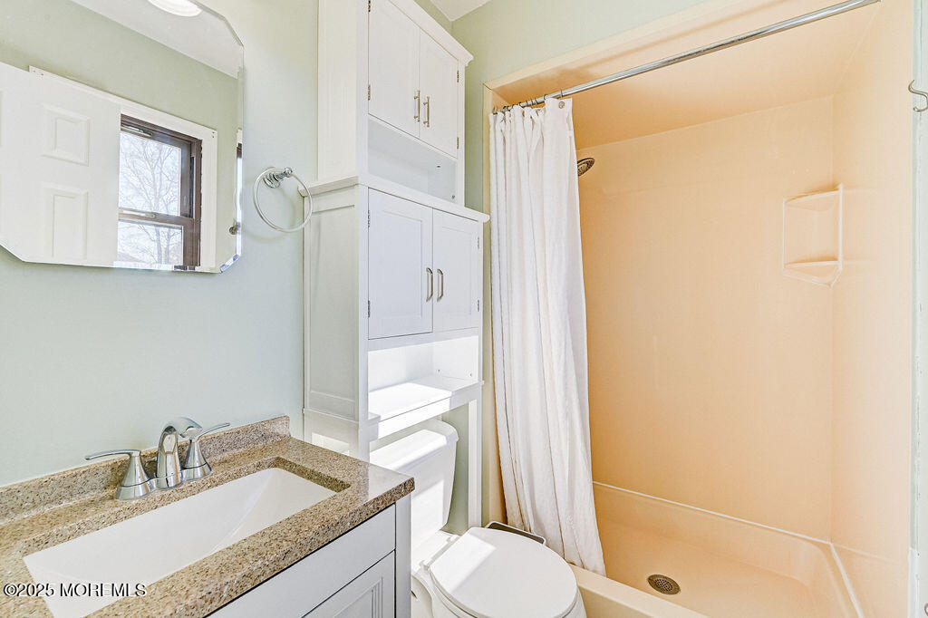 4 Snyder Drive, Middletown, New Jersey image 31