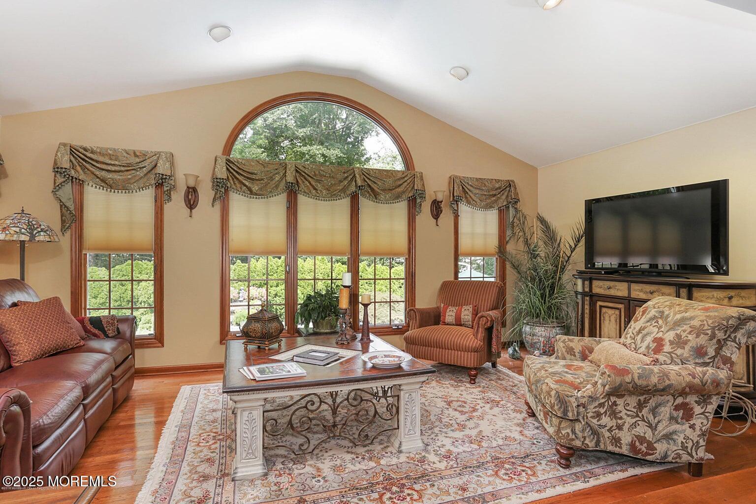 65 Devonshire Drive, Morganville, New Jersey image 8