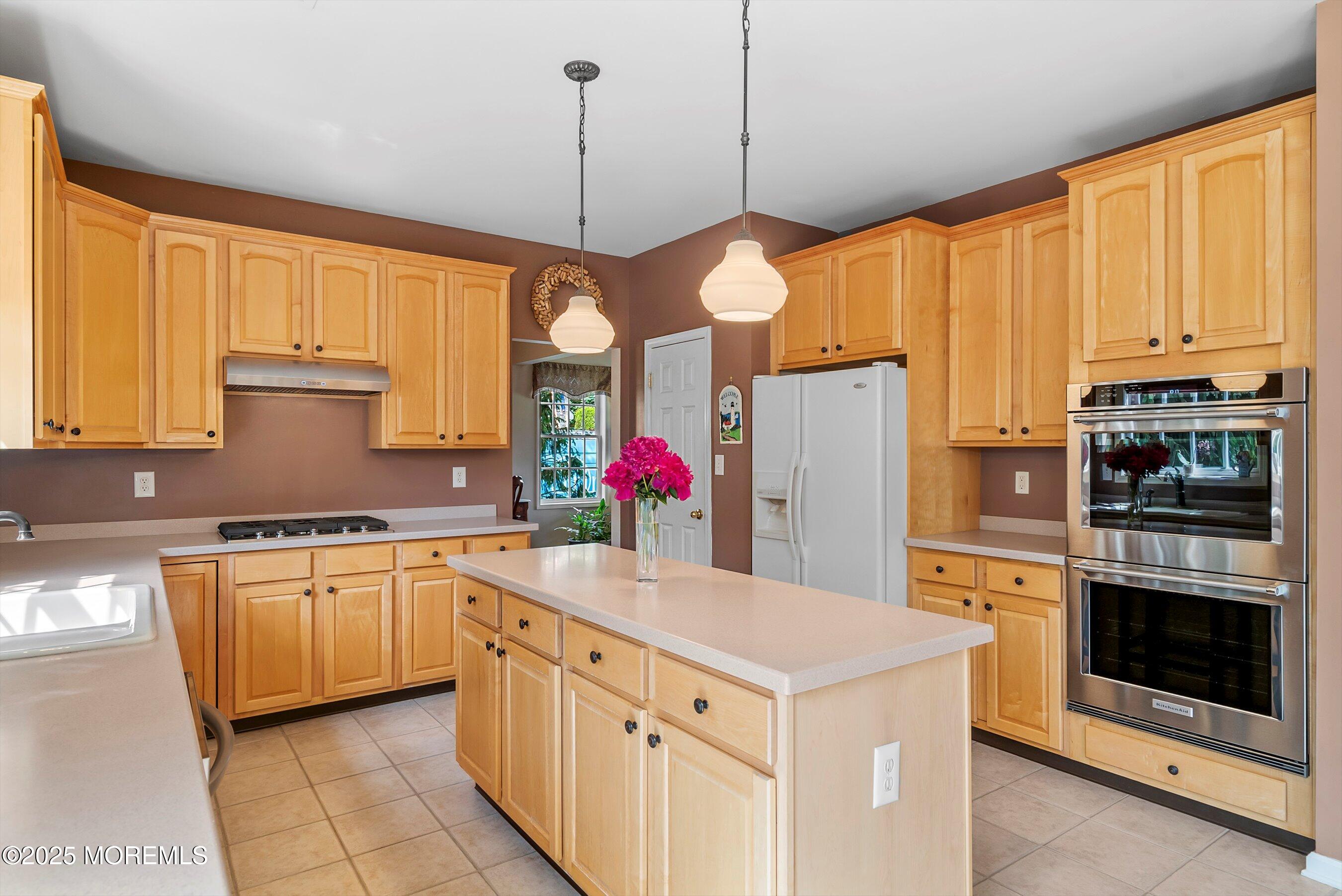 62 Pleasant Valley Road, Morganville, New Jersey image 19