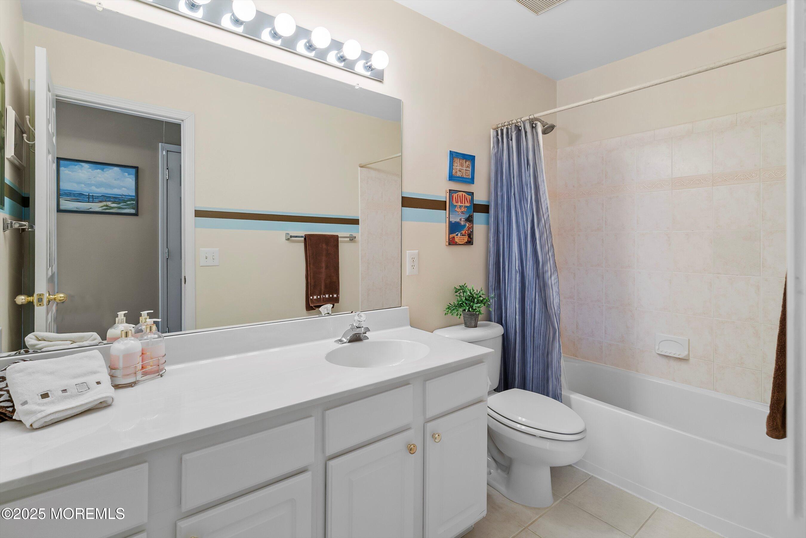 62 Pleasant Valley Road, Morganville, New Jersey image 47