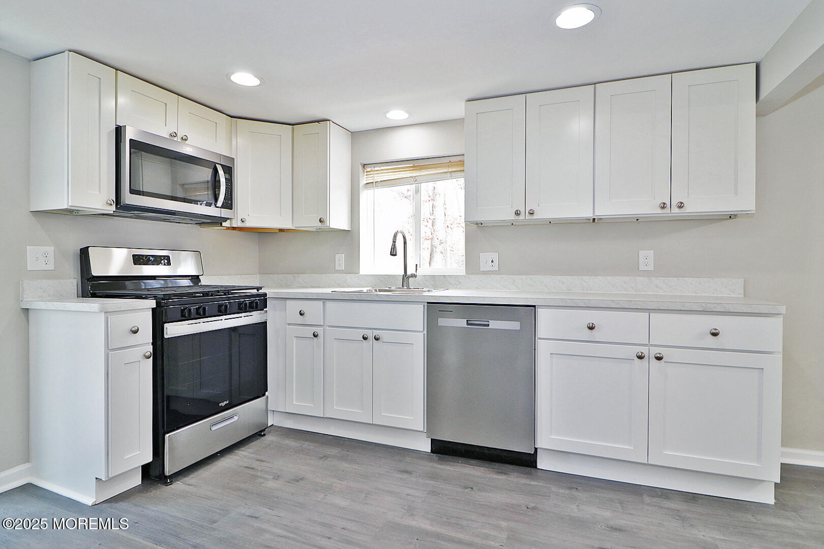 950 Bay Avenue, Toms River, New Jersey image 16