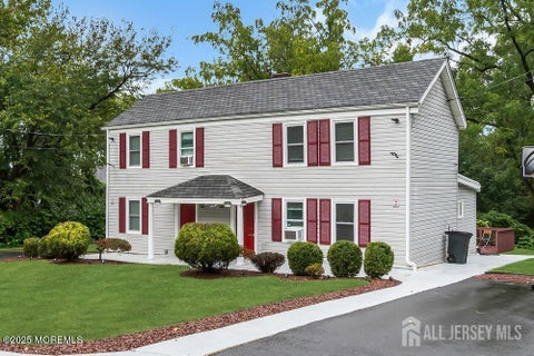 Apartment For Rent - 13 Smiths Lane<br/> East Brunswick, NJ 08816