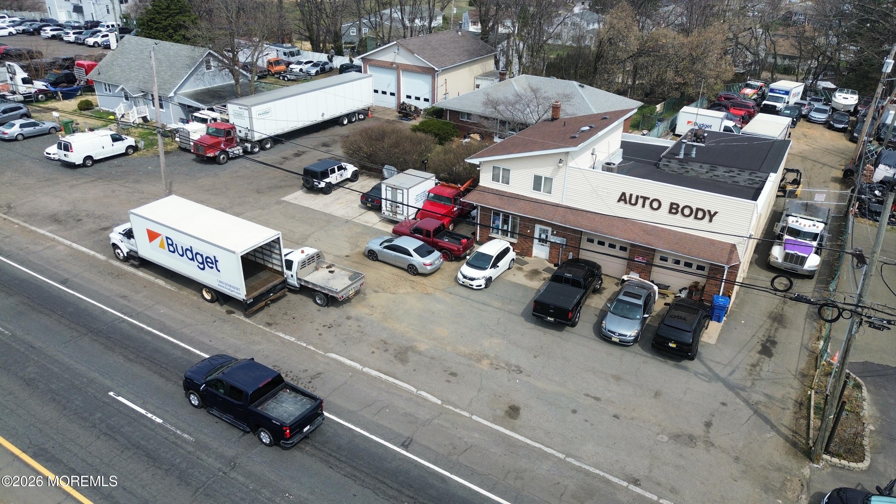 2070-72 S Highway 35