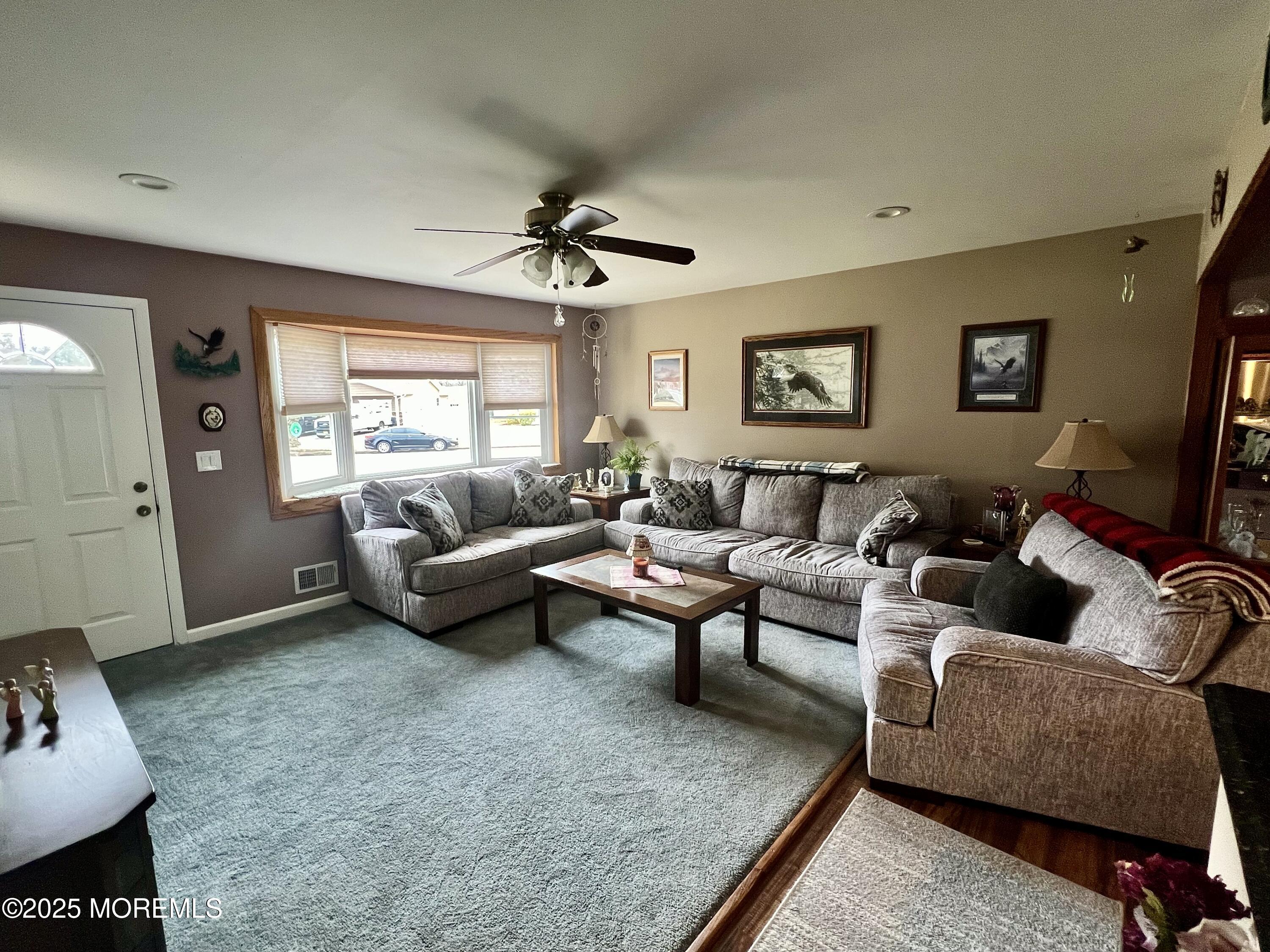 8 Parkway Drive, Toms River, New Jersey image 9