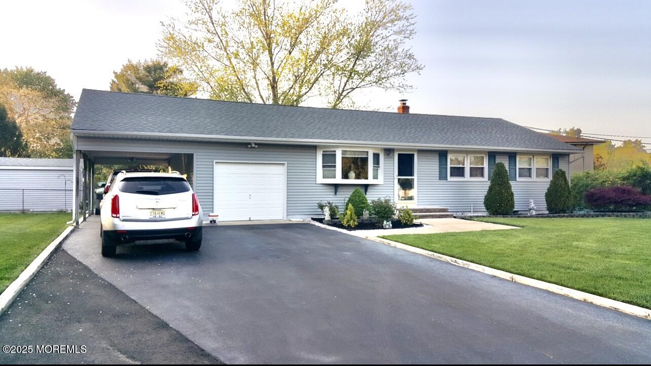 8 Parkway Drive, Toms River, New Jersey image 1