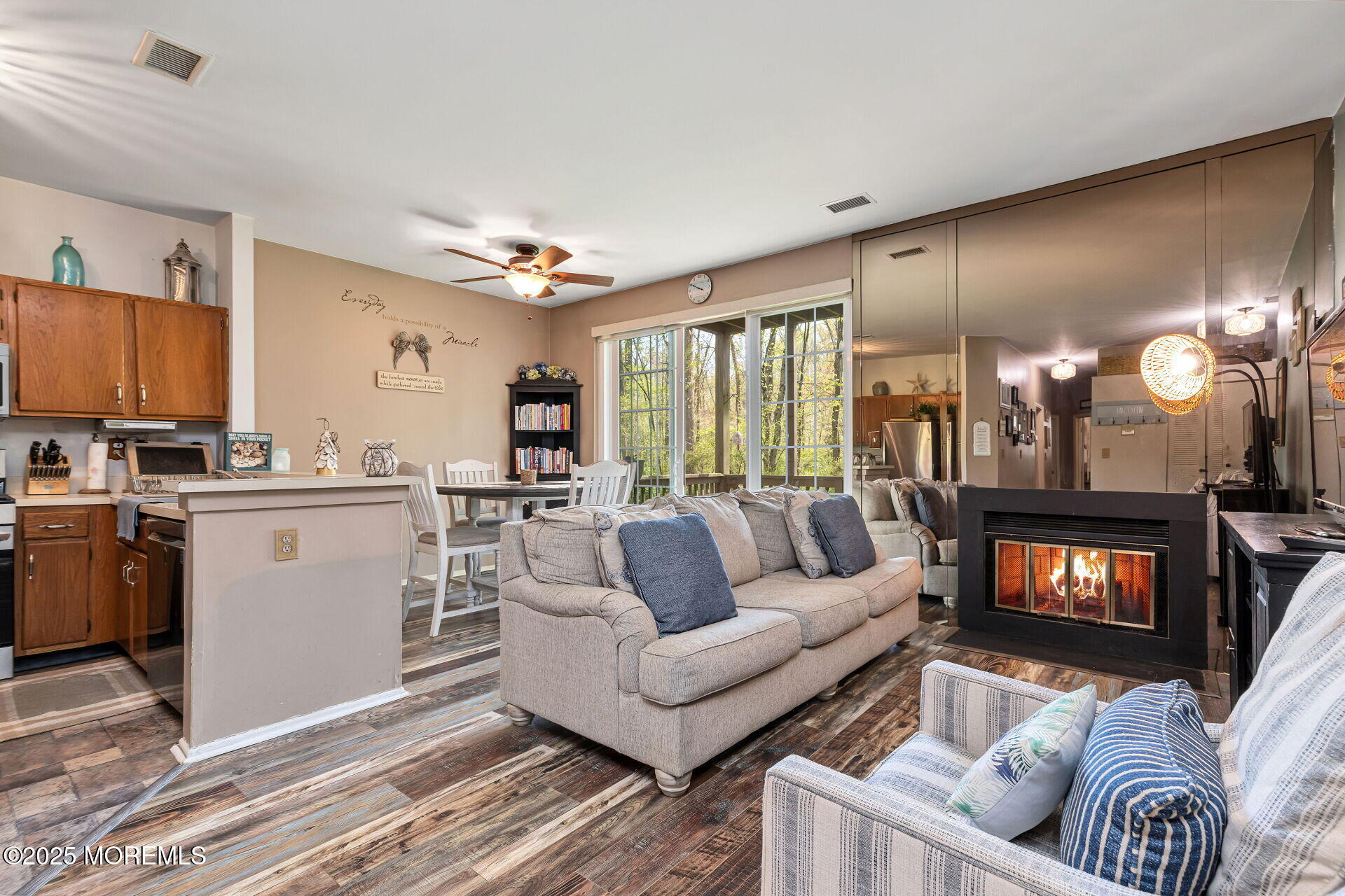 3281 Cypress Court, Monmouth Junction, New Jersey image 4
