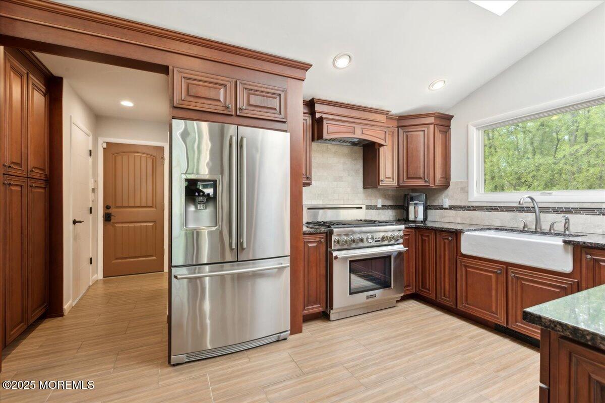 166 Oakland Mills Road, Manalapan, New Jersey image 18