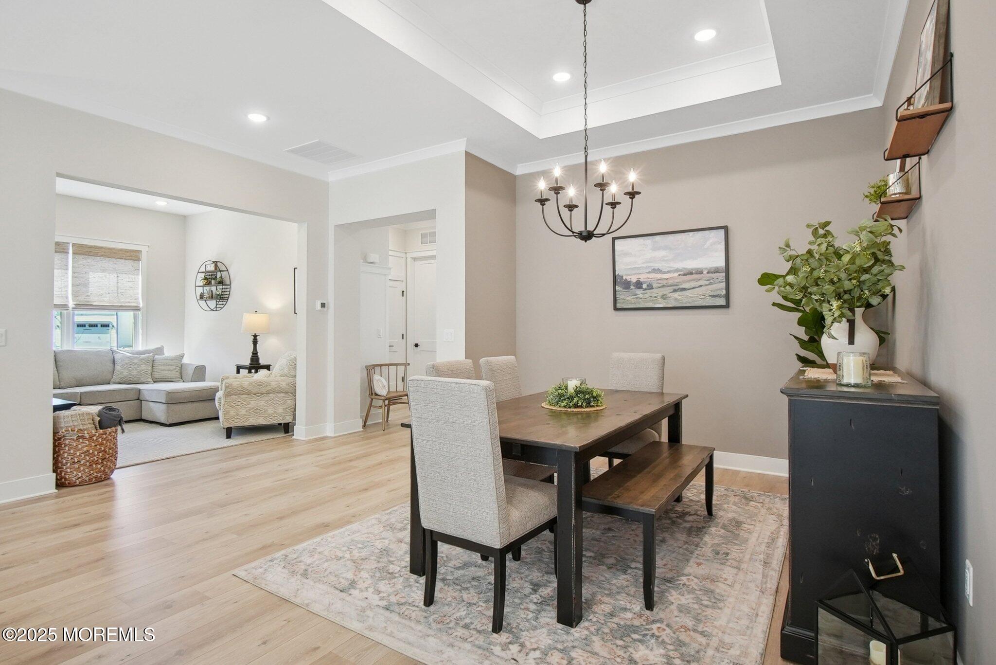 28 Sanctuary Lane, Farmingdale, New Jersey image 14