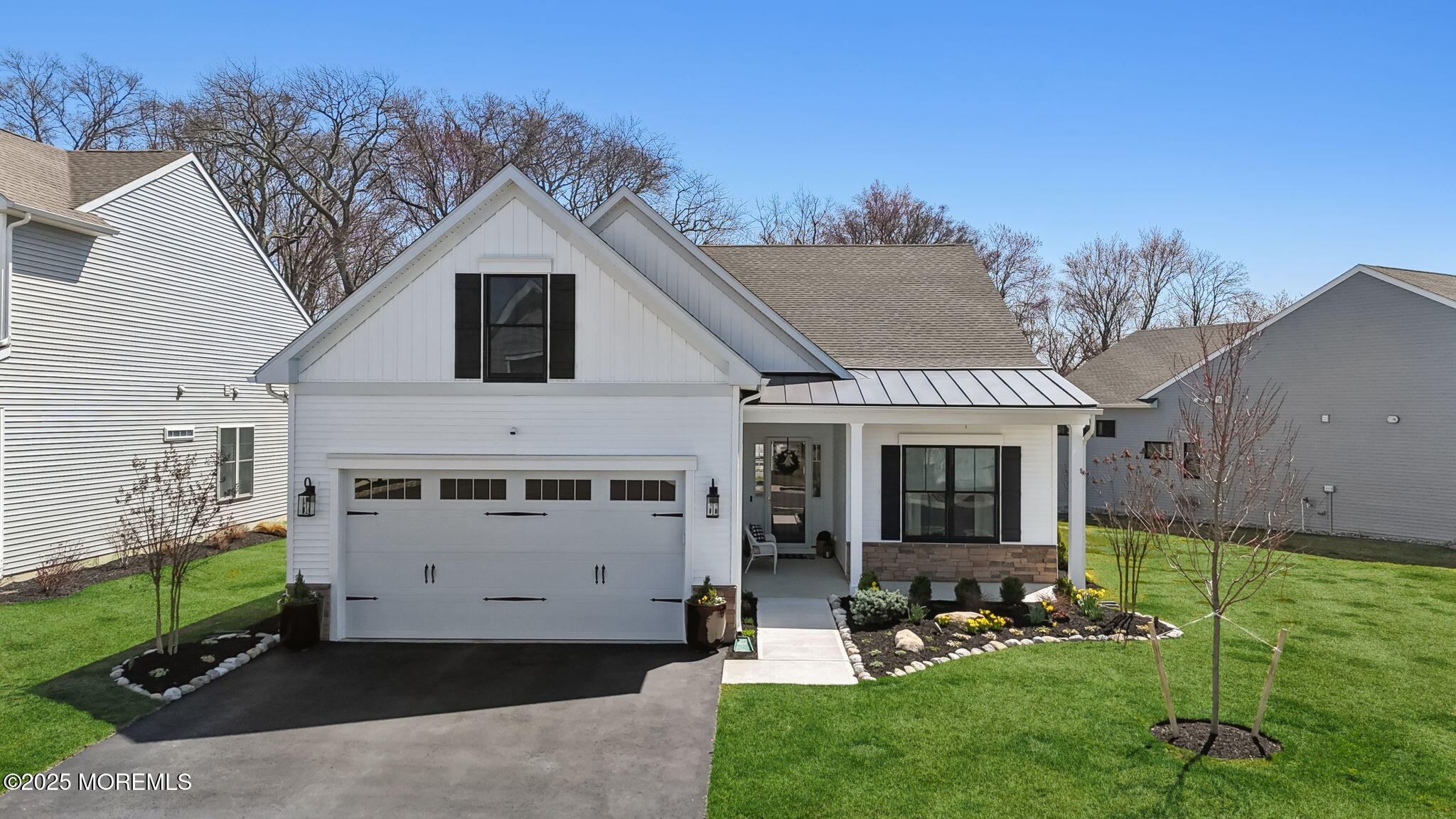 28 Sanctuary Lane, Farmingdale, New Jersey image 2