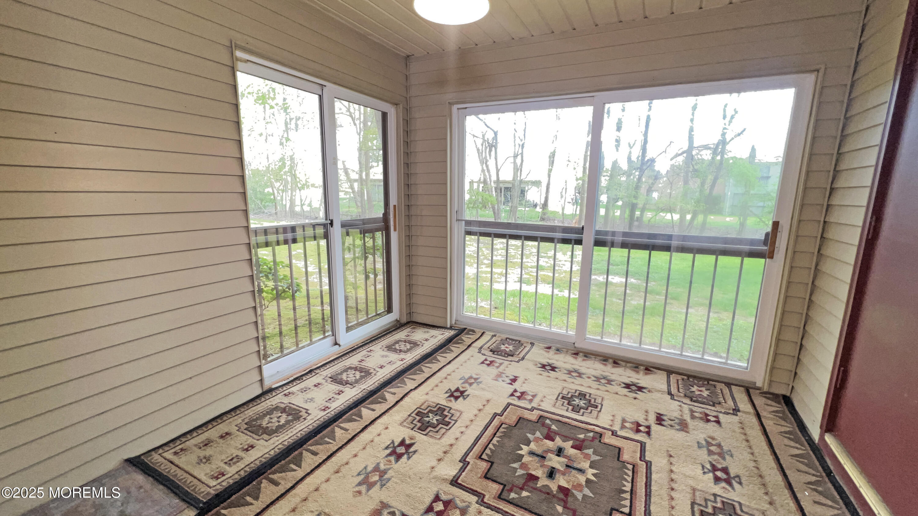 233 Medford Court #B, Manalapan, New Jersey image 15