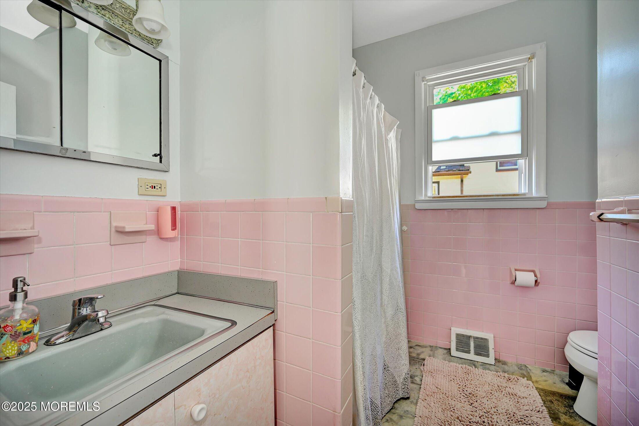 62 Madison Avenue, Red Bank, New Jersey image 21