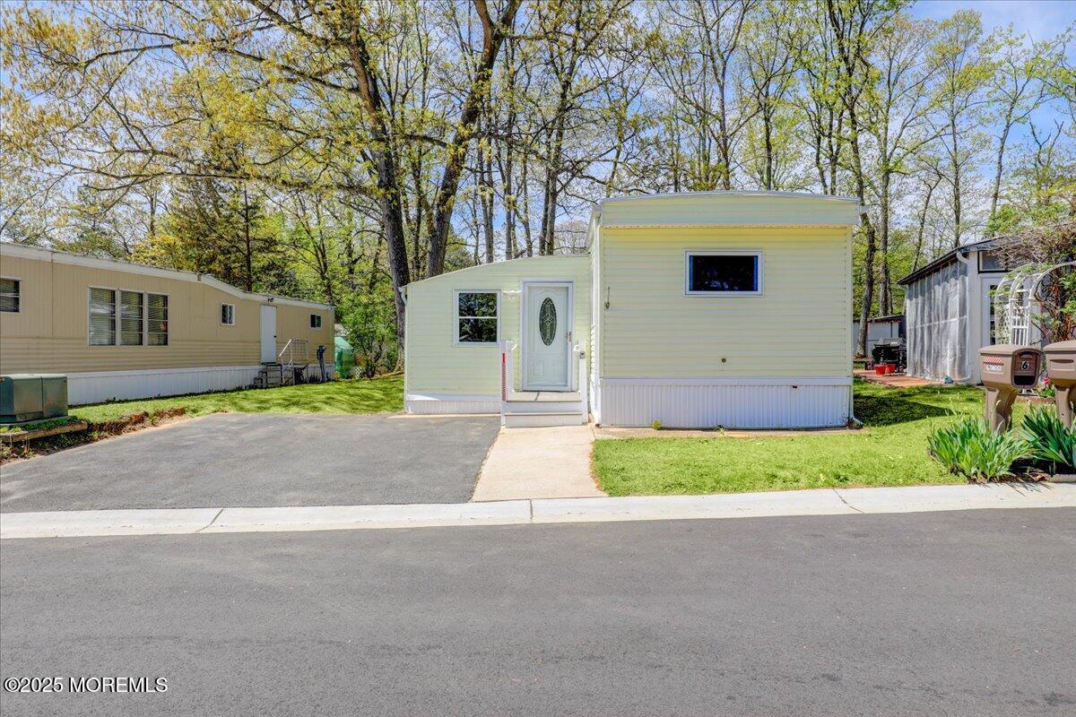 6 Antonia Drive, Jackson, New Jersey image 4
