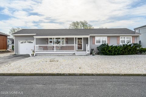 Photo of 613 Winthrop Drive, Forked River, NJ 08731 (MLS # 22610719)