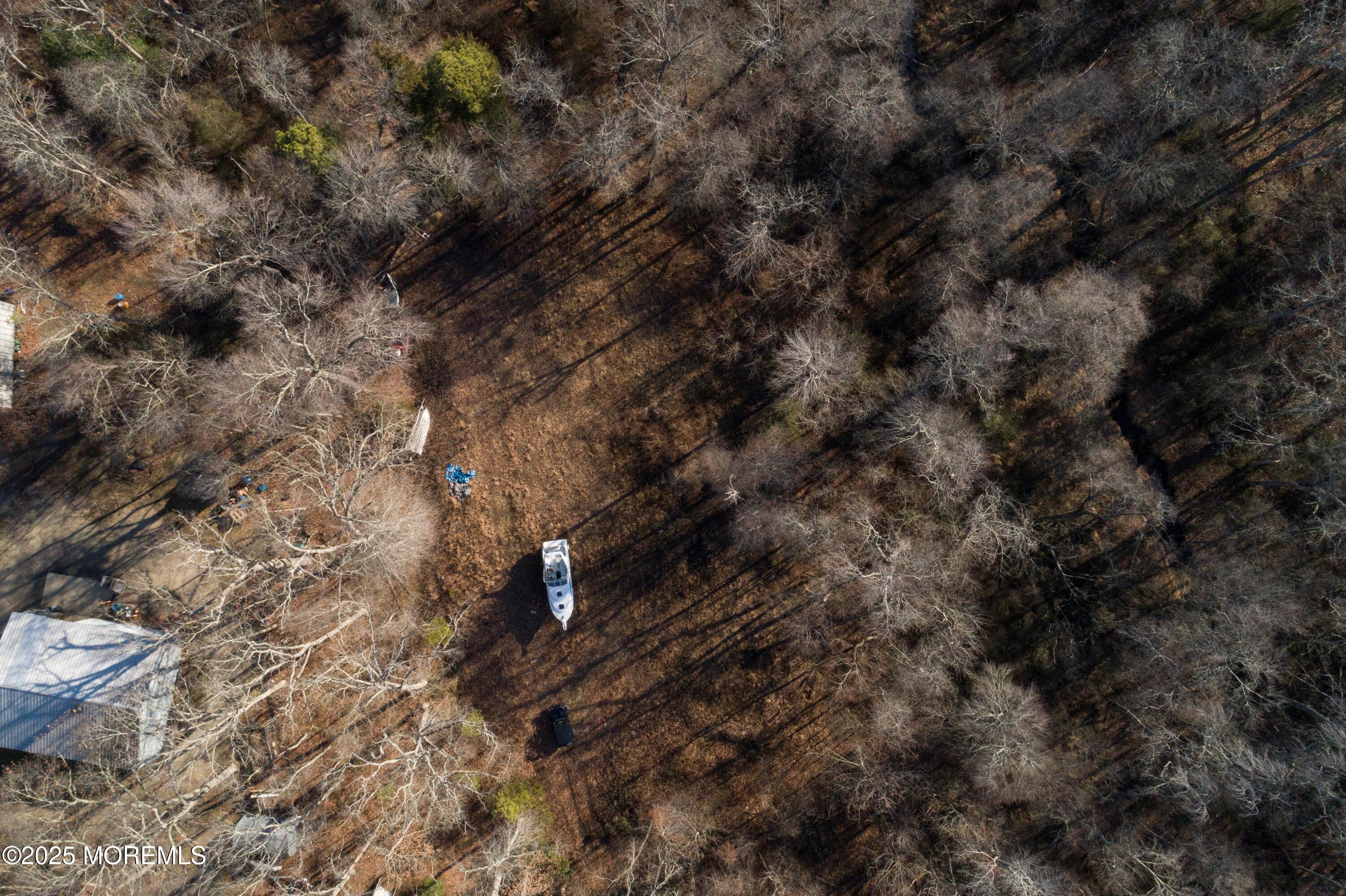 Blue Trail Road, Howell, New Jersey image 3