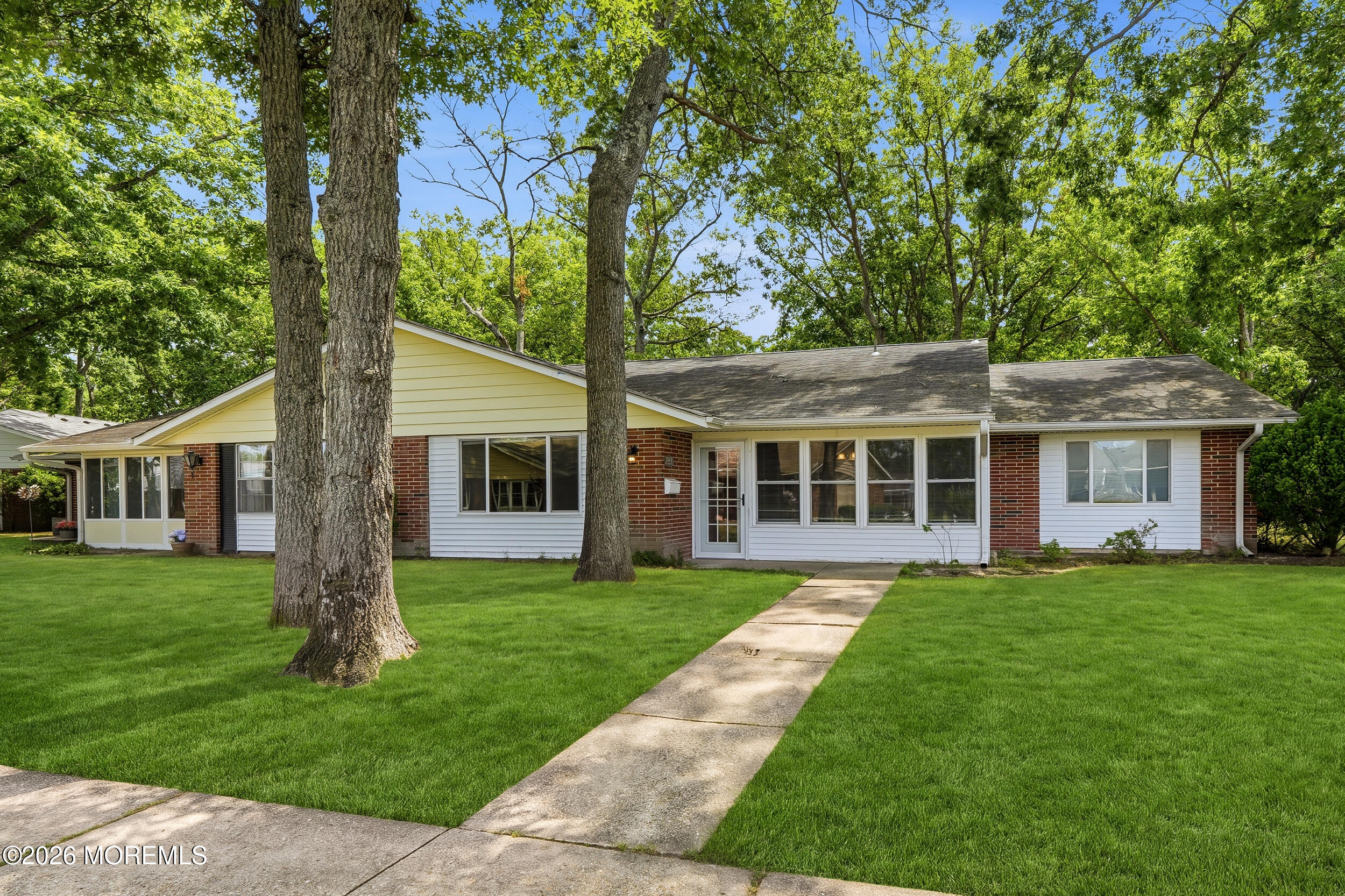 206 Huntington Drive B