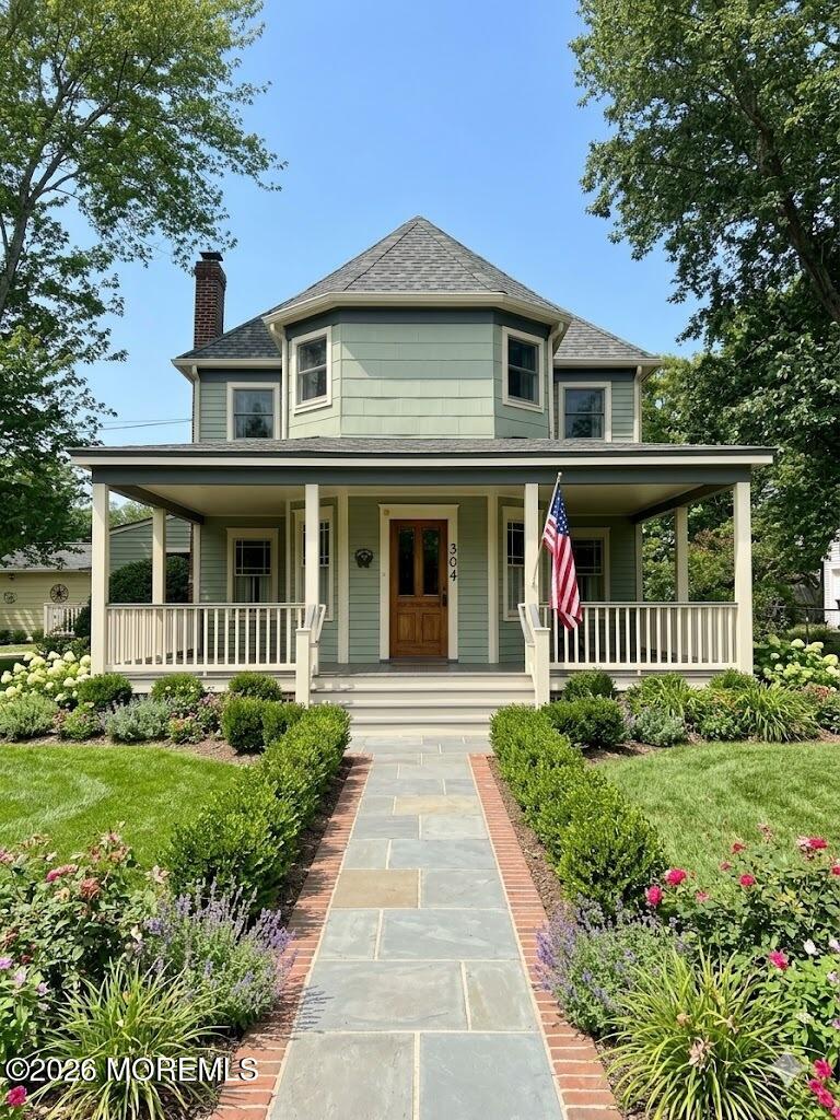 304 Central Boulevard